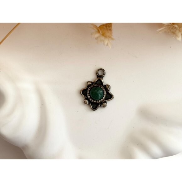 Bell Trading Post Malachite Vintage 925 Sterling Silver Vintage Pendant | Charm - Picture 4 of 11